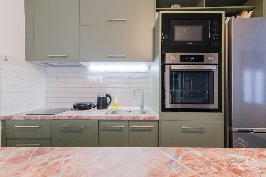Theofilos Urban Apartment, Close To City Center Thessaloniki Exterior photo